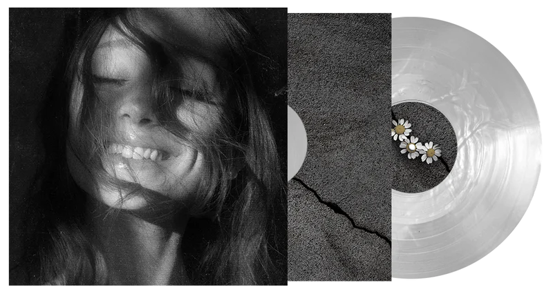 Ariana Grande 'petal'