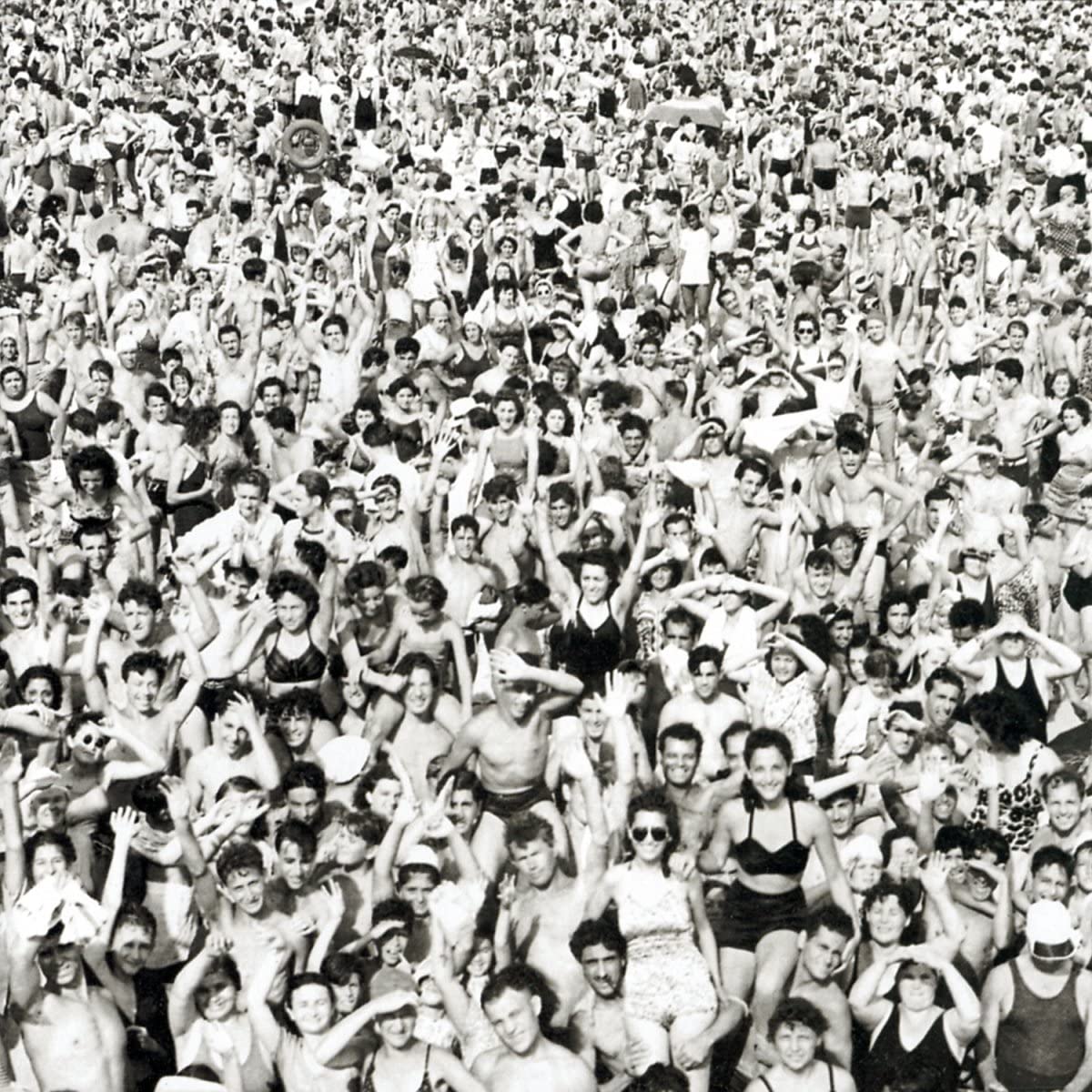 George Michael's  ground-breaking album Listen Without Prejudice vol.1 has been remastered and features the iconic artwork from the original vinyl.