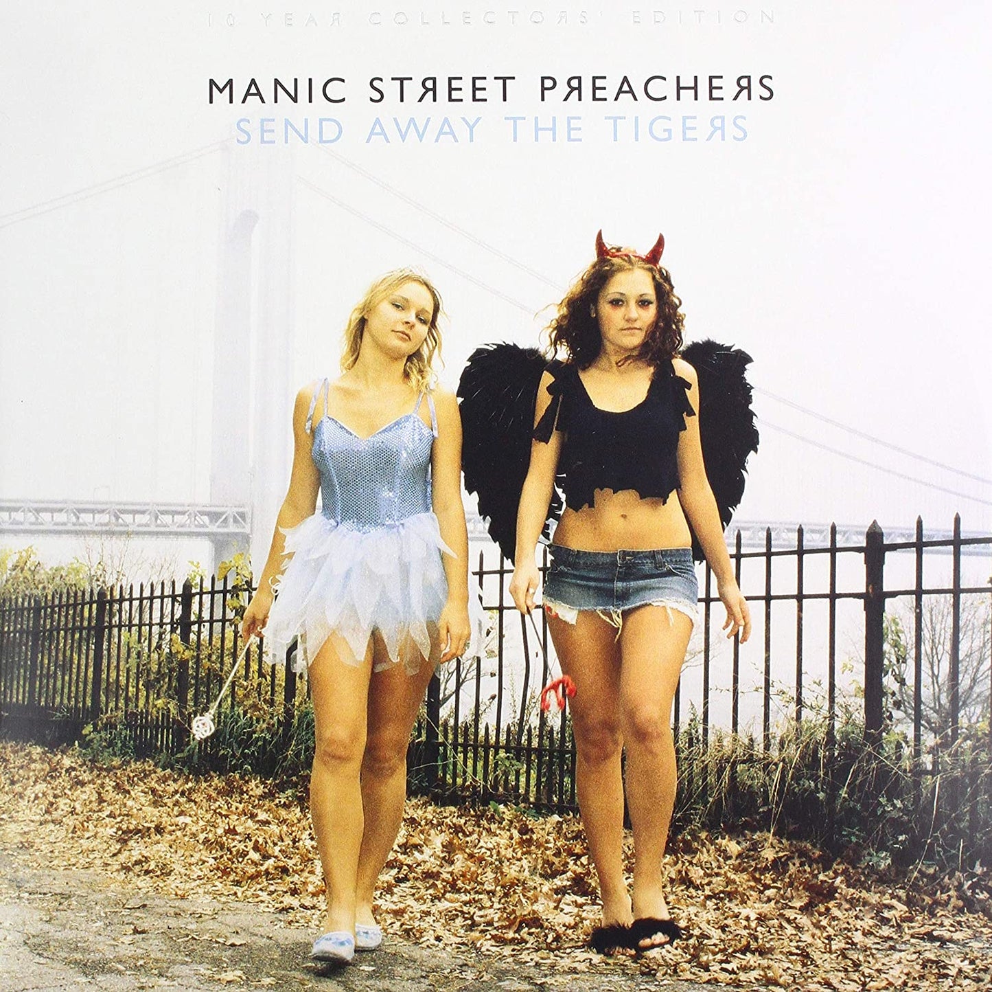 Manic Street Preachers' eighth studio album, Send Away The Tigers, enjoys its 10th anniversary this year and to celebrate they are releasing a special edition double gatefold vinyl. Includes the original album remastered by James Dean Bradfield and previously unheard demos plus download codes.